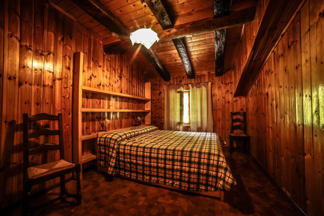 ולגריזנקה Antica Casa Di Montagna Maison Bovard מראה חיצוני תמונה