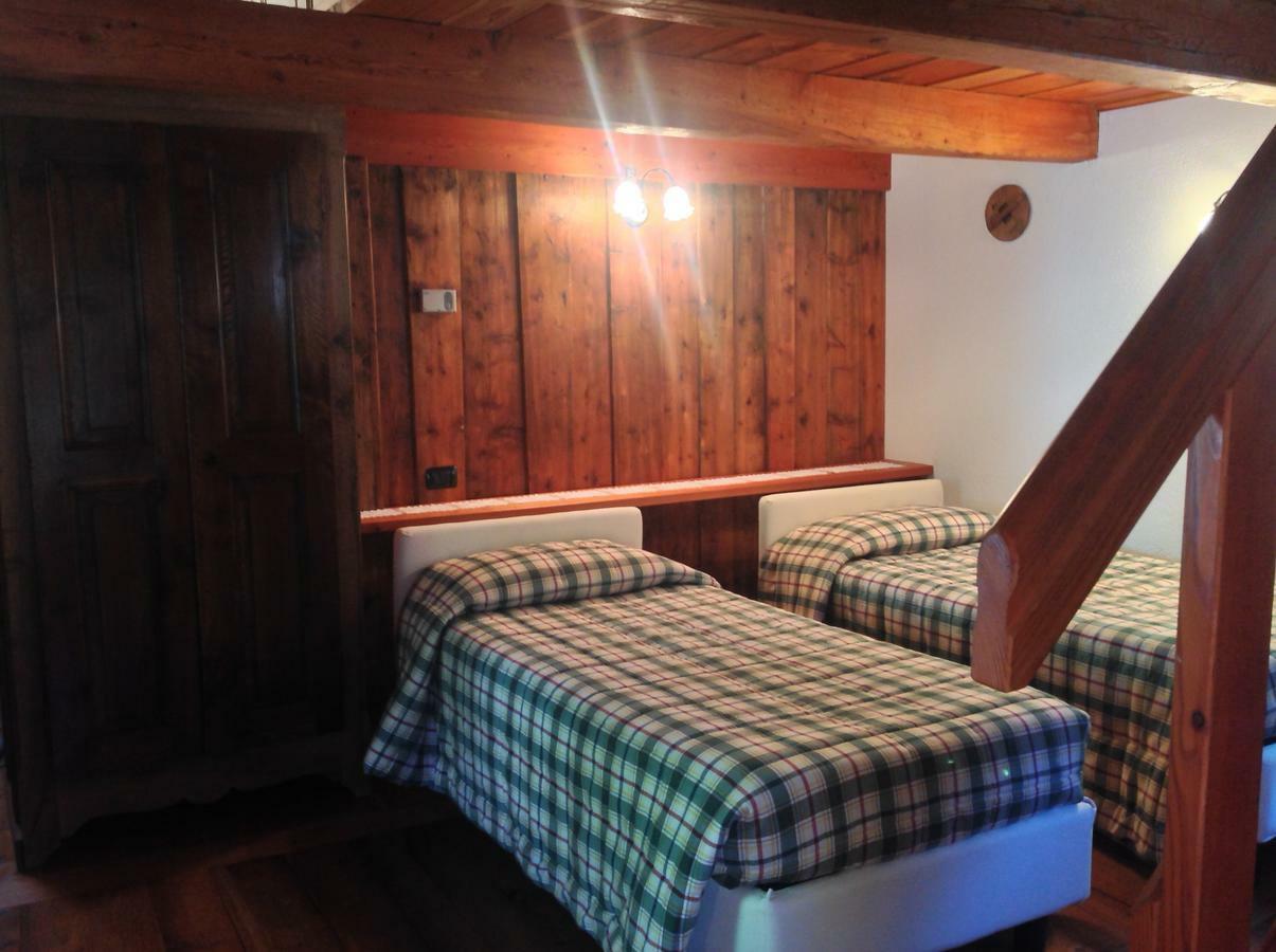 ולגריזנקה Antica Casa Di Montagna Maison Bovard מראה חיצוני תמונה